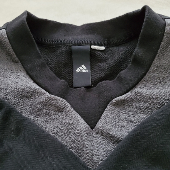 ADIDAS WOMEN'S CROP TOP - Picture 4 of 10